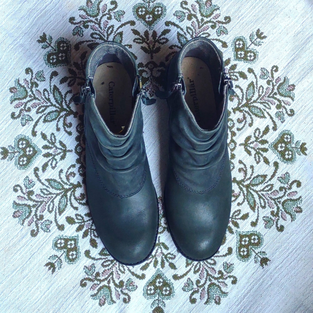 Caterpillar Irenea Women's Boots Size 7.5